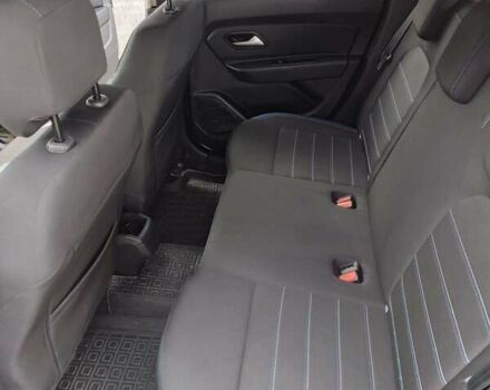 Черный Рено Дастер, объемом двигателя 1.6 л и пробегом 50 тыс. км за 15400 $, фото 11 на Automoto.ua