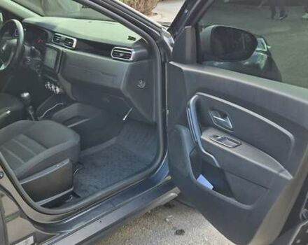 Чорний Рено Дастер, об'ємом двигуна 1.5 л та пробігом 151 тис. км за 17500 $, фото 13 на Automoto.ua