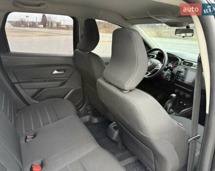 Чорний Рено Дастер, об'ємом двигуна 1.5 л та пробігом 45 тис. км за 18900 $, фото 19 на Automoto.ua