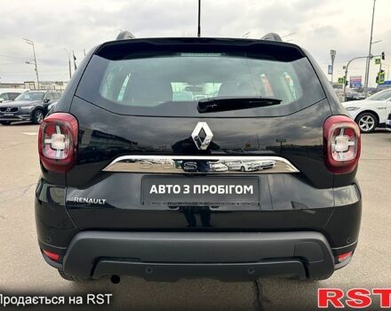 Черный Рено Дастер, объемом двигателя 15 л и пробегом 17 тыс. км за 21875 $, фото 5 на Automoto.ua