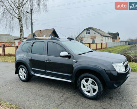 Черный Рено Дастер, объемом двигателя 1.5 л и пробегом 73 тыс. км за 12300 $, фото 1 на Automoto.ua