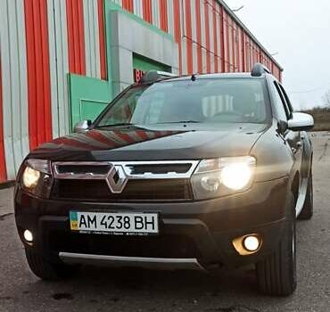 Чорний Рено Дастер, об'ємом двигуна 2 л та пробігом 223 тис. км за 10500 $, фото 1 на Automoto.ua