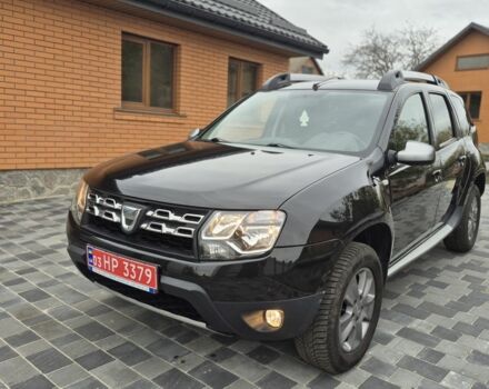 Черный Рено Дастер, объемом двигателя 1.6 л и пробегом 71 тыс. км за 11750 $, фото 1 на Automoto.ua