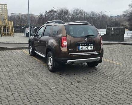 Коричневый Рено Дастер, объемом двигателя 1.6 л и пробегом 213 тыс. км за 11000 $, фото 1 на Automoto.ua