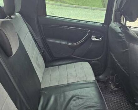 Коричневый Рено Дастер, объемом двигателя 1.6 л и пробегом 213 тыс. км за 11000 $, фото 7 на Automoto.ua