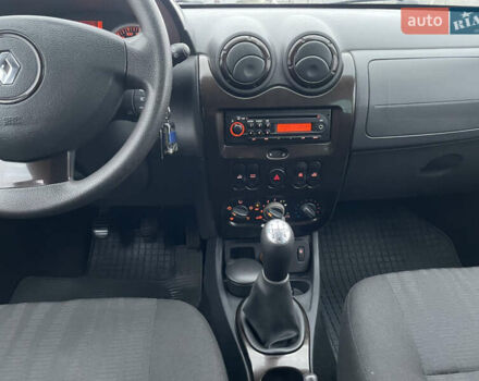 Коричневый Рено Дастер, объемом двигателя 1.6 л и пробегом 113 тыс. км за 9850 $, фото 42 на Automoto.ua