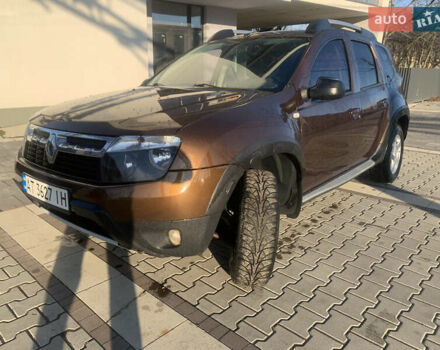 Коричневый Рено Дастер, объемом двигателя 1.46 л и пробегом 230 тыс. км за 8100 $, фото 1 на Automoto.ua