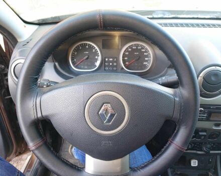 Рено Дастер 2012 у Кам'янське (Дніпродзержинськ) на Automoto.ua Коричневий Рено Дастер, об'ємом двигуна 1.6 л та пробігом 122 тис. км за 7700 $, фото 3 на Automoto.ua