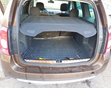 Рено Дастер 2012 у Кам'янське (Дніпродзержинськ) на Automoto.ua Коричневий Рено Дастер, об'ємом двигуна 1.6 л та пробігом 122 тис. км за 7700 $, фото 4 на Automoto.ua