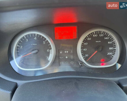 Коричневый Рено Дастер, объемом двигателя 2 л и пробегом 222 тыс. км за 8100 $, фото 4 на Automoto.ua