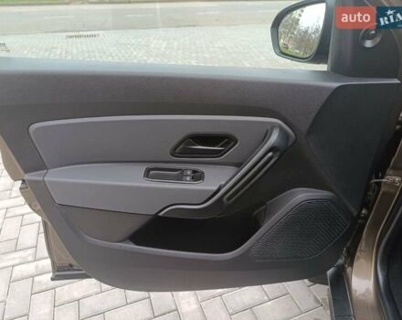 Коричневый Рено Дастер, объемом двигателя 1.6 л и пробегом 23 тыс. км за 16500 $, фото 33 на Automoto.ua