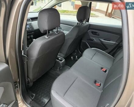 Коричневый Рено Дастер, объемом двигателя 1.6 л и пробегом 23 тыс. км за 16500 $, фото 44 на Automoto.ua