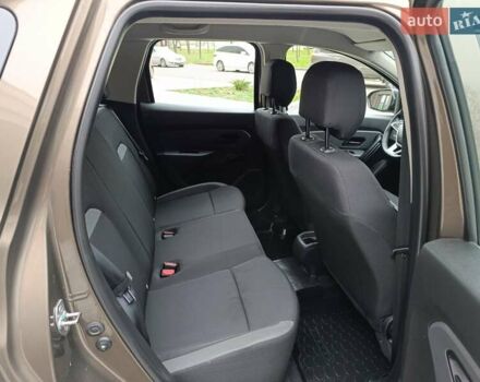 Коричневый Рено Дастер, объемом двигателя 1.6 л и пробегом 23 тыс. км за 16500 $, фото 53 на Automoto.ua