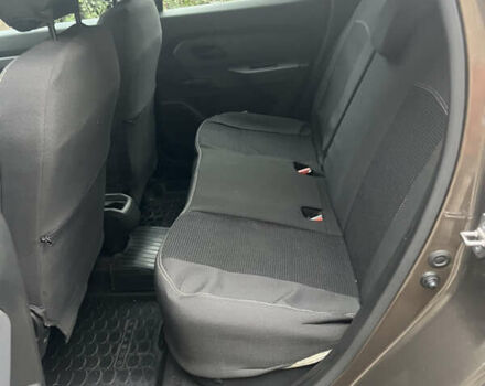 Коричневий Рено Дастер, об'ємом двигуна 1.6 л та пробігом 23 тис. км за 16000 $, фото 10 на Automoto.ua