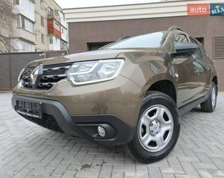 Коричневый Рено Дастер, объемом двигателя 1.6 л и пробегом 23 тыс. км за 16500 $, фото 2 на Automoto.ua