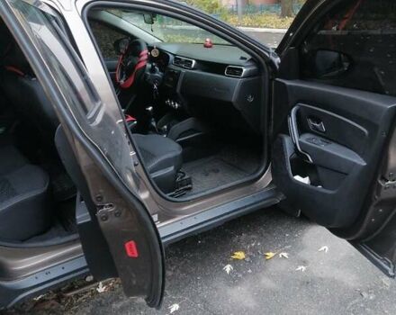 Коричневый Рено Дастер, объемом двигателя 1.6 л и пробегом 9 тыс. км за 18000 $, фото 21 на Automoto.ua