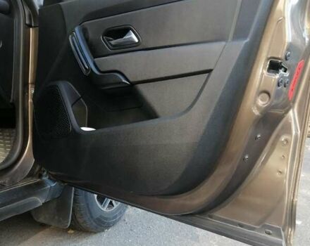 Коричневый Рено Дастер, объемом двигателя 1.6 л и пробегом 9 тыс. км за 18000 $, фото 10 на Automoto.ua