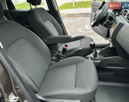 Коричневий Рено Дастер, об'ємом двигуна 1.6 л та пробігом 25 тис. км за 15900 $, фото 17 на Automoto.ua
