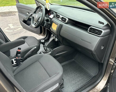 Коричневий Рено Дастер, об'ємом двигуна 1.6 л та пробігом 25 тис. км за 15900 $, фото 16 на Automoto.ua