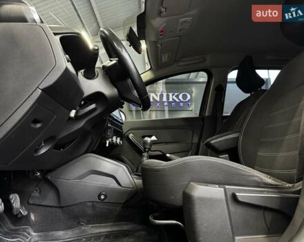 Коричневий Рено Дастер, об'ємом двигуна 1.5 л та пробігом 203 тис. км за 14500 $, фото 23 на Automoto.ua