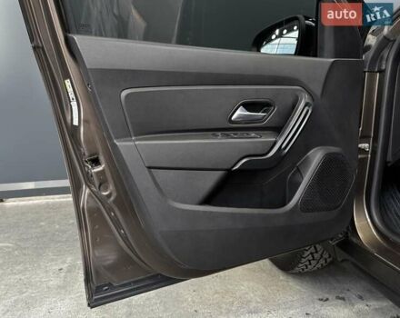 Коричневий Рено Дастер, об'ємом двигуна 1.5 л та пробігом 203 тис. км за 14500 $, фото 33 на Automoto.ua