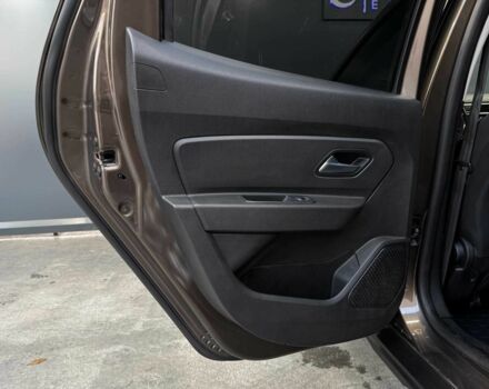 Коричневий Рено Дастер, об'ємом двигуна 1.5 л та пробігом 203 тис. км за 14000 $, фото 19 на Automoto.ua