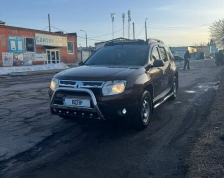 Коричневый Рено Дастер, объемом двигателя 1.6 л и пробегом 300 тыс. км за 7900 $, фото 1 на Automoto.ua