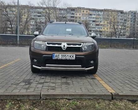 Коричневый Рено Дастер, объемом двигателя 1.6 л и пробегом 213 тыс. км за 11000 $, фото 1 на Automoto.ua