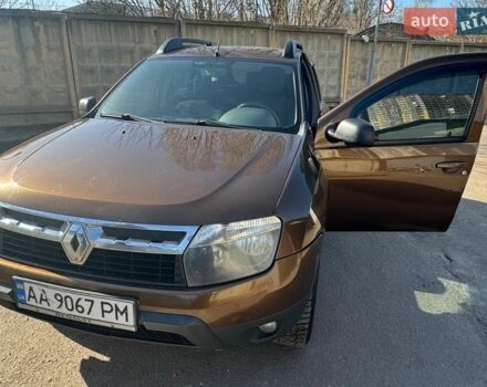 Коричневый Рено Дастер, объемом двигателя 1.6 л и пробегом 318 тыс. км за 6500 $, фото 1 на Automoto.ua