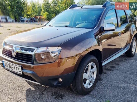 Рено Дастер 2013 в Чернигове на Automoto.ua Коричневый Рено Дастер, объемом двигателя 1.6 л и пробегом 172 тыс. км за 9700 $, фото 1 на Automoto.ua