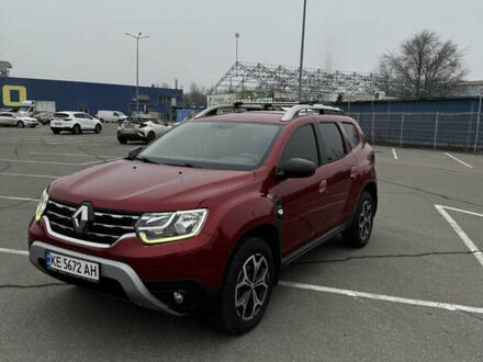 Красный Рено Дастер, объемом двигателя 1.5 л и пробегом 183 тыс. км за 16300 $, фото 1 на Automoto.ua