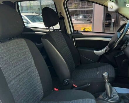 Рено Дастер, объемом двигателя 1.5 л и пробегом 208 тыс. км за 9700 $, фото 15 на Automoto.ua