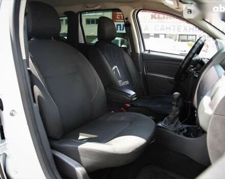 Рено Дастер, об'ємом двигуна 1.5 л та пробігом 312 тис. км за 11200 $, фото 9 на Automoto.ua