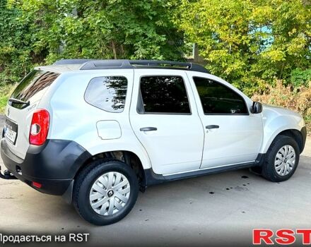 Рено Дастер, объемом двигателя 1.6 л и пробегом 175 тыс. км за 7000 $, фото 3 на Automoto.ua