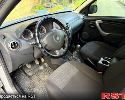 Рено Дастер, объемом двигателя 1.6 л и пробегом 175 тыс. км за 7000 $, фото 6 на Automoto.ua