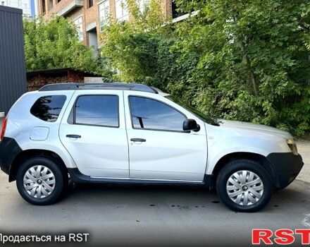 Рено Дастер, объемом двигателя 1.6 л и пробегом 175 тыс. км за 7000 $, фото 1 на Automoto.ua