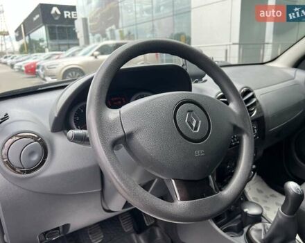 Рено Дастер, объемом двигателя 1.6 л и пробегом 159 тыс. км за 7999 $, фото 12 на Automoto.ua