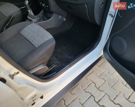 Рено Дастер, об'ємом двигуна 1.5 л та пробігом 137 тис. км за 9400 $, фото 101 на Automoto.ua