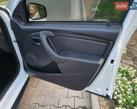 Рено Дастер, об'ємом двигуна 1.5 л та пробігом 137 тис. км за 9400 $, фото 100 на Automoto.ua
