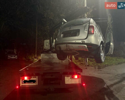 Рено Дастер, объемом двигателя 1.46 л и пробегом 240 тыс. км за 3300 $, фото 1 на Automoto.ua