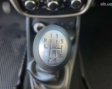 Рено Дастер, об'ємом двигуна 2 л та пробігом 93 тис. км за 9900 $, фото 17 на Automoto.ua