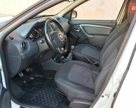 Рено Дастер, объемом двигателя 1.6 л и пробегом 170 тыс. км за 11300 $, фото 9 на Automoto.ua