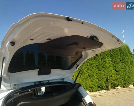 Рено Дастер, объемом двигателя 1.6 л и пробегом 120 тыс. км за 12600 $, фото 9 на Automoto.ua