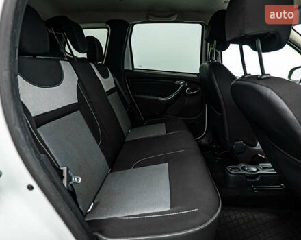 Рено Дастер, объемом двигателя 1.5 л и пробегом 79 тыс. км за 14898 $, фото 18 на Automoto.ua