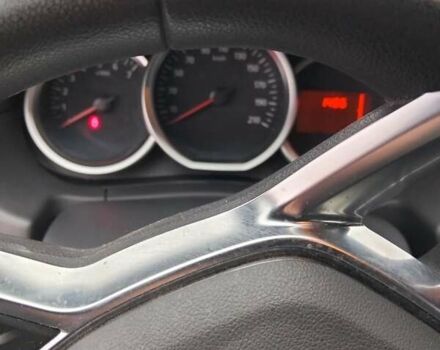 Рено Дастер, объемом двигателя 1.5 л и пробегом 305 тыс. км за 10200 $, фото 5 на Automoto.ua