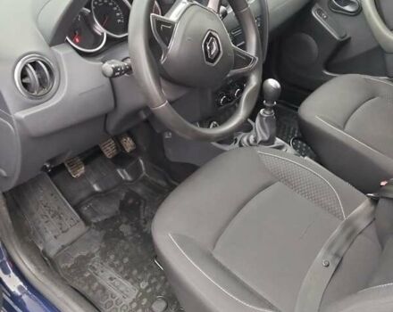 Рено Дастер, объемом двигателя 1.5 л и пробегом 305 тыс. км за 10200 $, фото 2 на Automoto.ua