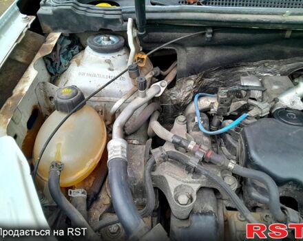 Рено Дастер, об'ємом двигуна 1.5 л та пробігом 154 тис. км за 12000 $, фото 3 на Automoto.ua