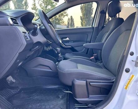 Рено Дастер, объемом двигателя 1.5 л и пробегом 80 тыс. км за 15200 $, фото 13 на Automoto.ua