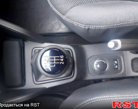 Рено Дастер, объемом двигателя 1.6 л и пробегом 108 тыс. км за 14800 $, фото 12 на Automoto.ua