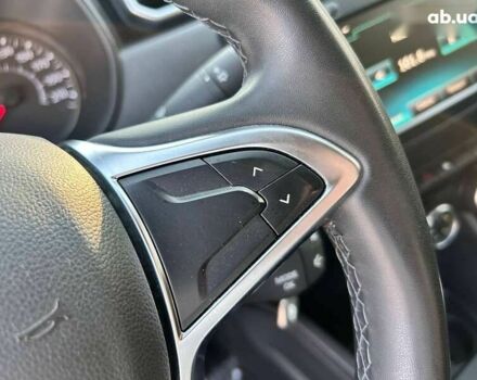 Рено Дастер, объемом двигателя 1.5 л и пробегом 80 тыс. км за 15200 $, фото 17 на Automoto.ua